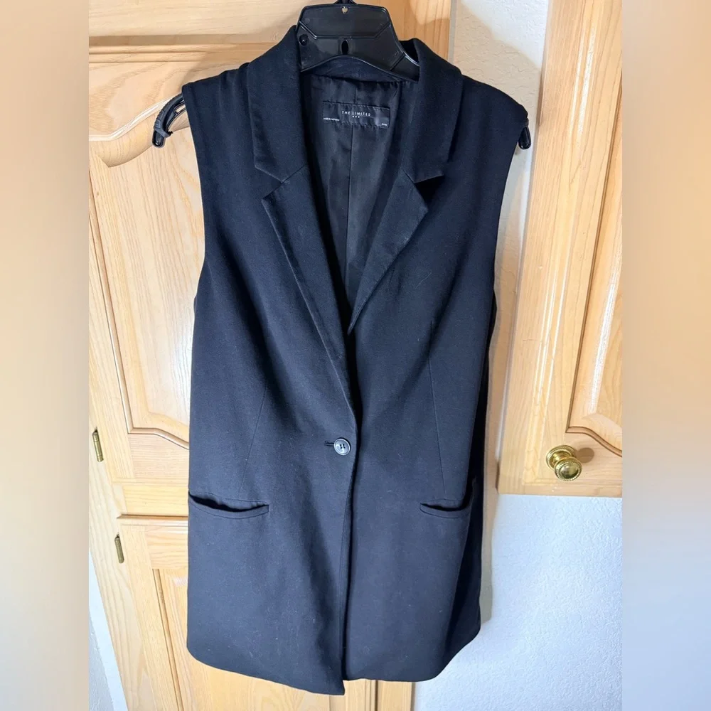 The Limited Black Sleeveless Blazer Vest - Picture 3 of 4